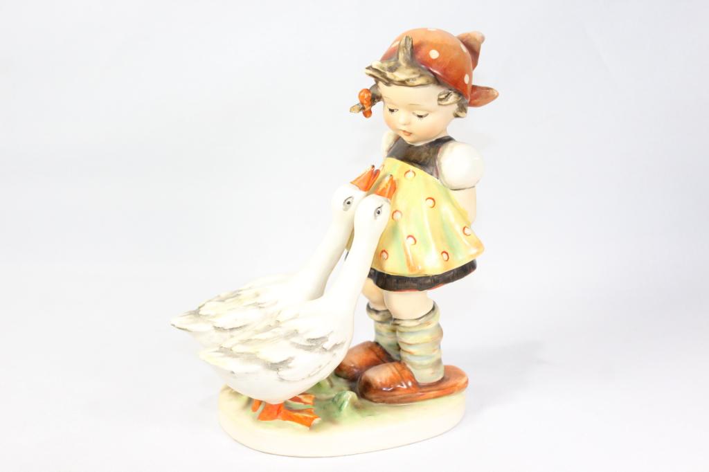 Crown Mark Goebel Hummel Large Goose Girl (1 of 4)