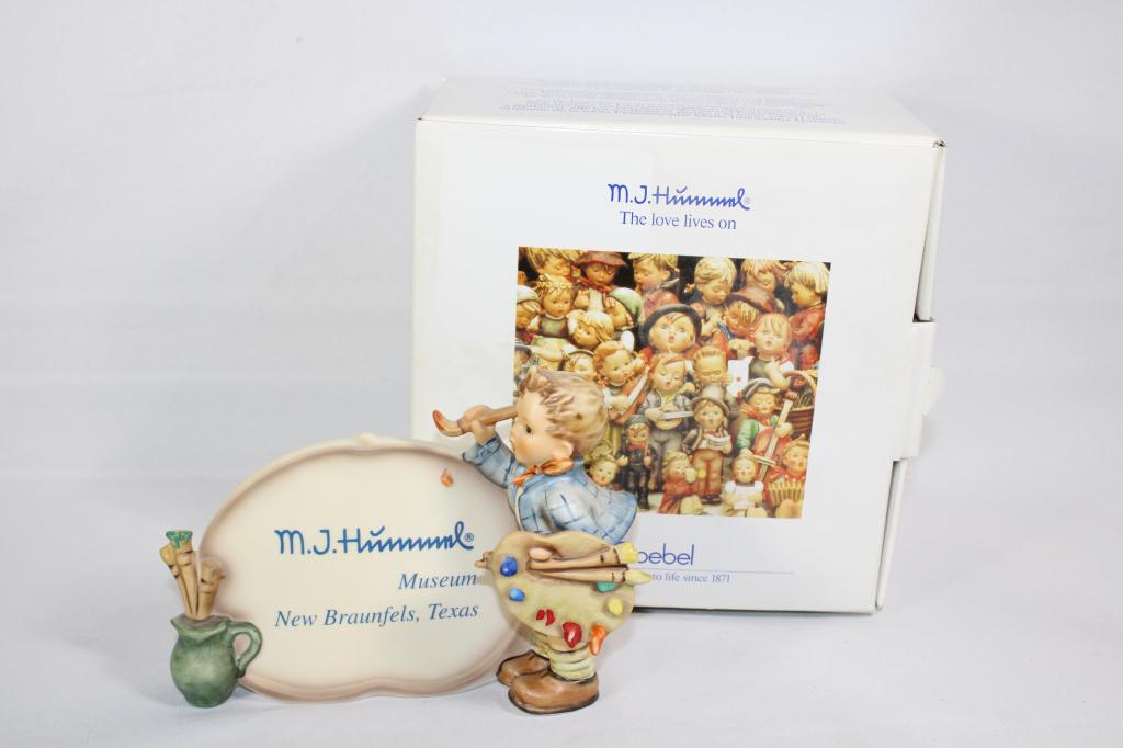 Goebel Hummel Museum's Plaque "The Artist" #756 (1 of 5)