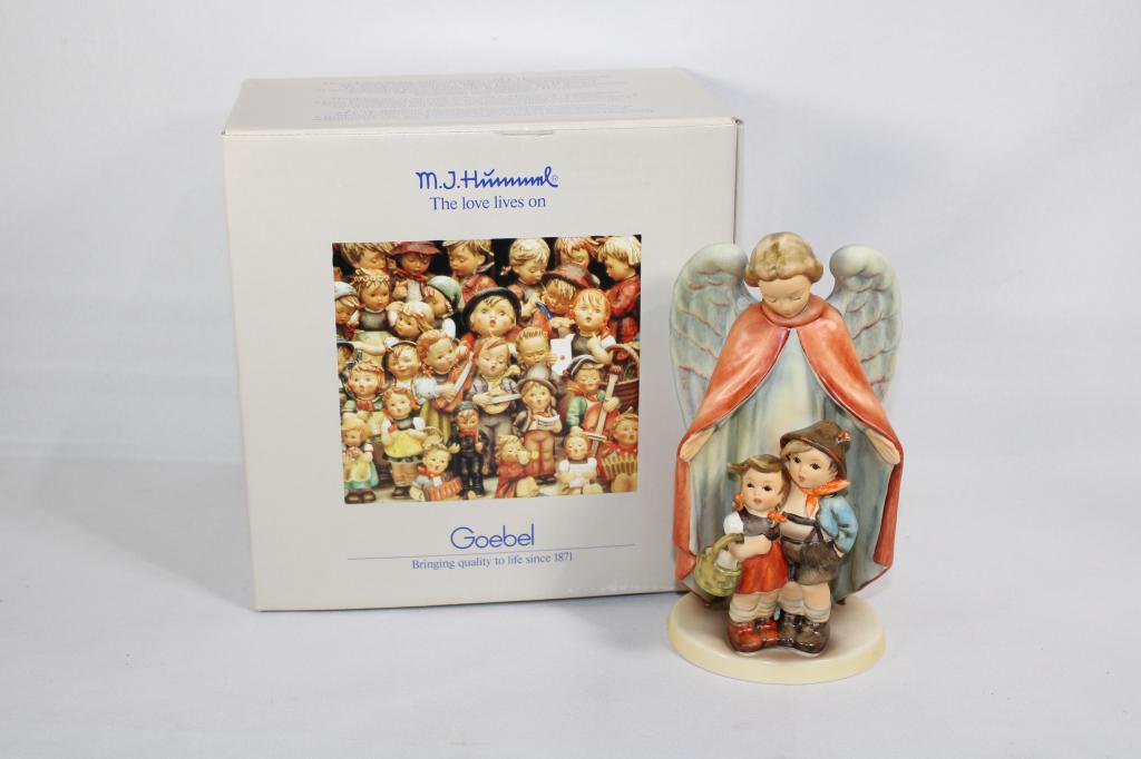 Goebel Hummel Heavenly Protection #88/I (1 of 5)
