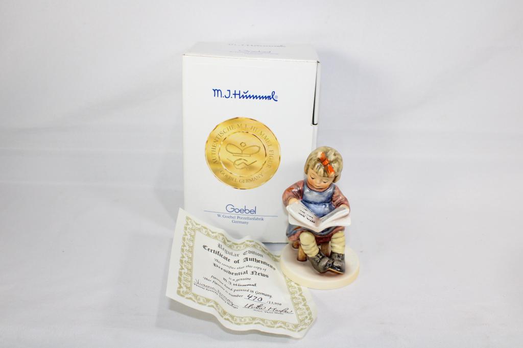 Goebel Hummel What's New? President Clinton Ed: President Clinton Limited Edtion Signed by artist. Measures about 5 1/8" tall. No chips or cracks. Made in Germany.