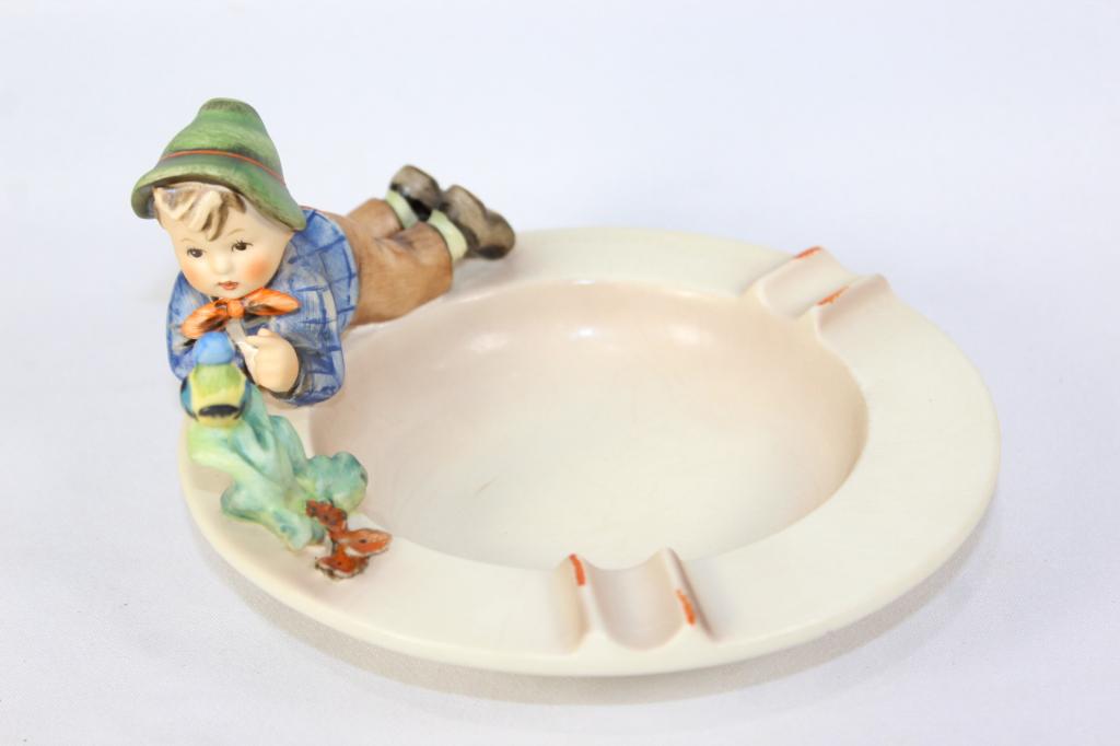 Goebel Hummel Boy with a Bird Ashtray #166 (1 of 3)