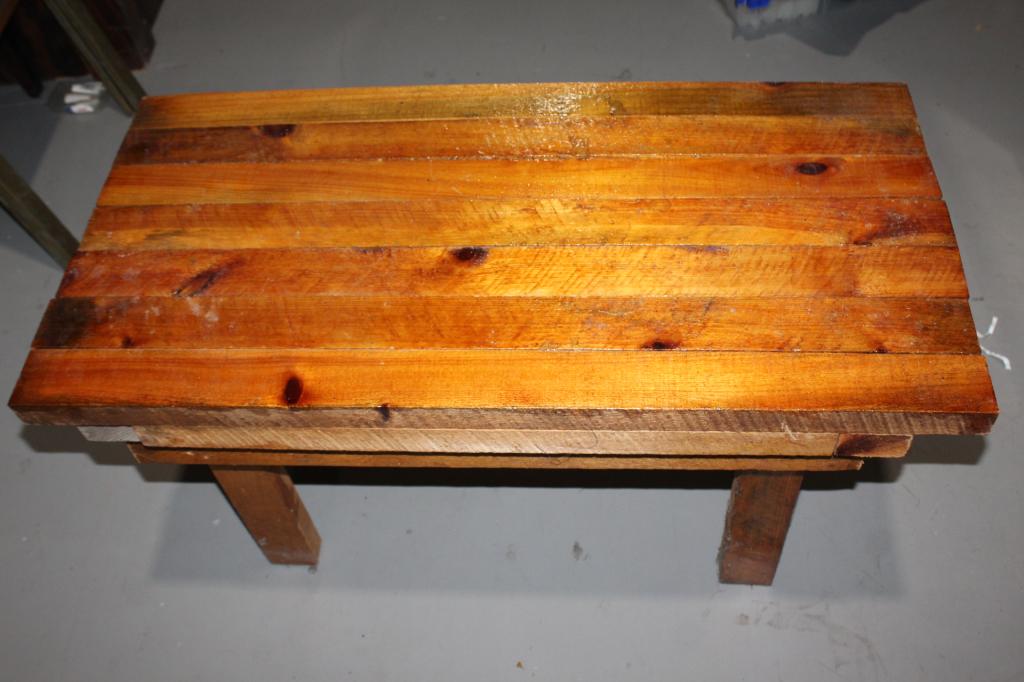 VTG Wood Primitive Handmade Bench (1 of 2)
