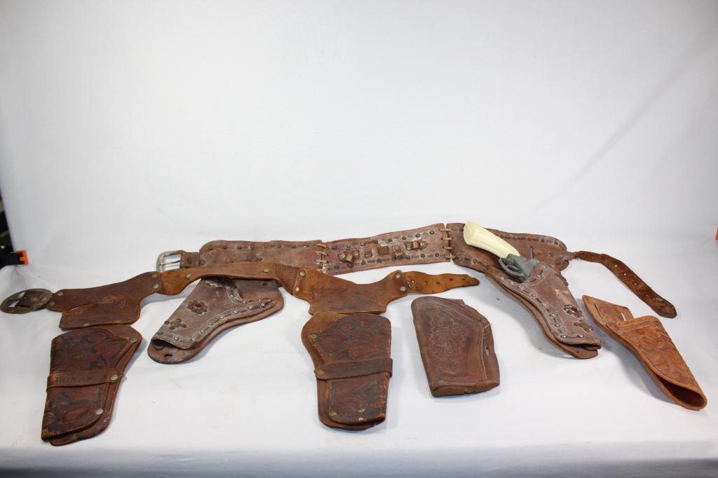 Lot of Vintage Toy Holsters - Toy Gun: includes Bonanza Holster, Pony Boy Toy gun etc.
