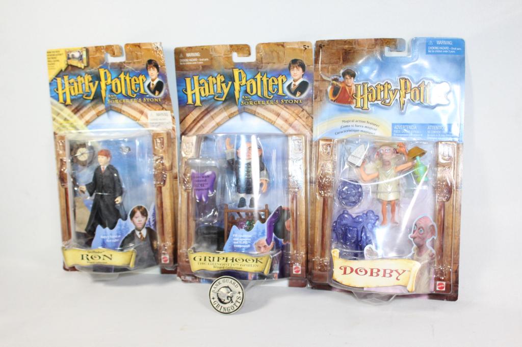 Trio - Harry Potter Figurines in Blister Packs: also inclues Bank Guard Gringotts Badge - includes: Ron, Dobby, and Griphook