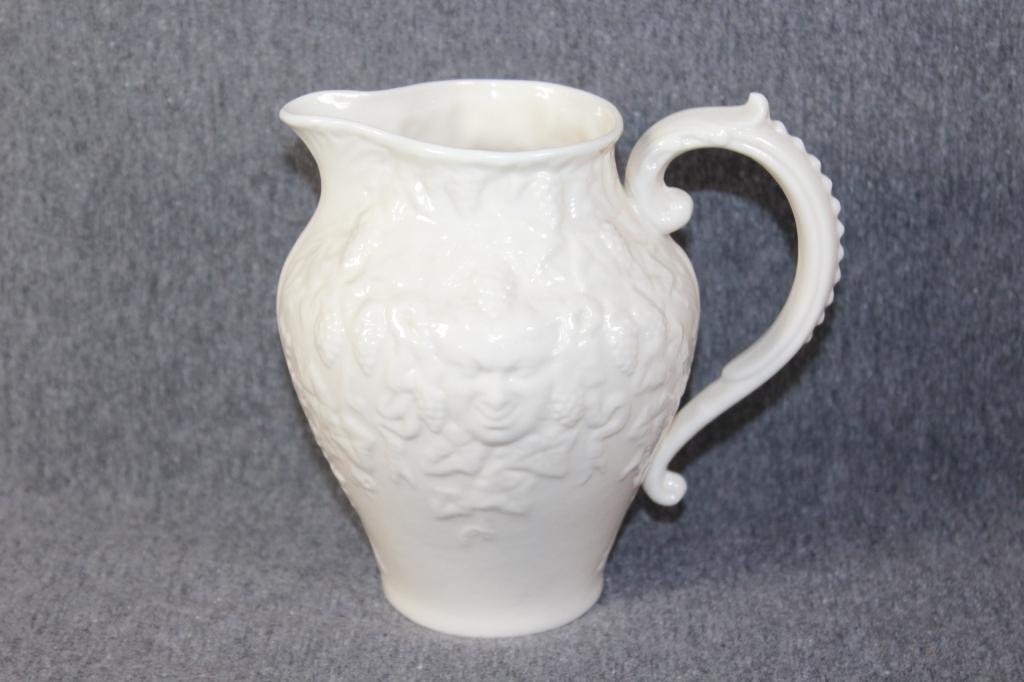 VTG Belleek Pitcher - 6th Mark (1 of 3)