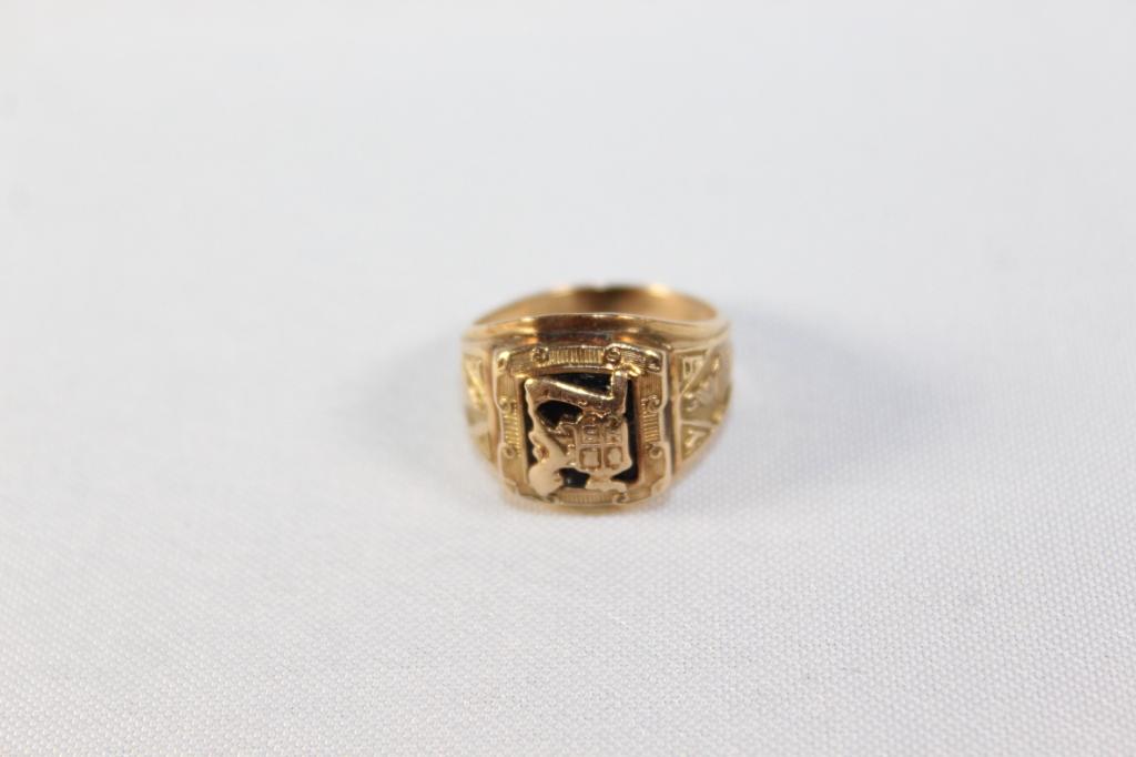 10kt School Ring - 1930 with Lion Crest (1 of 3)