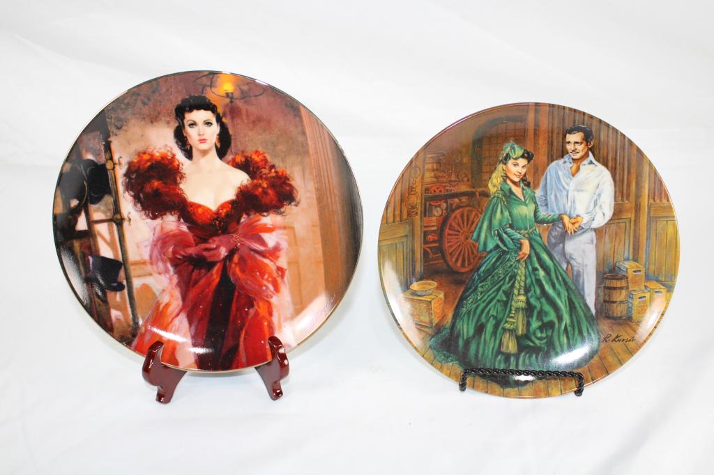 Pair of Gone with the Wind Plates (1 of 4)