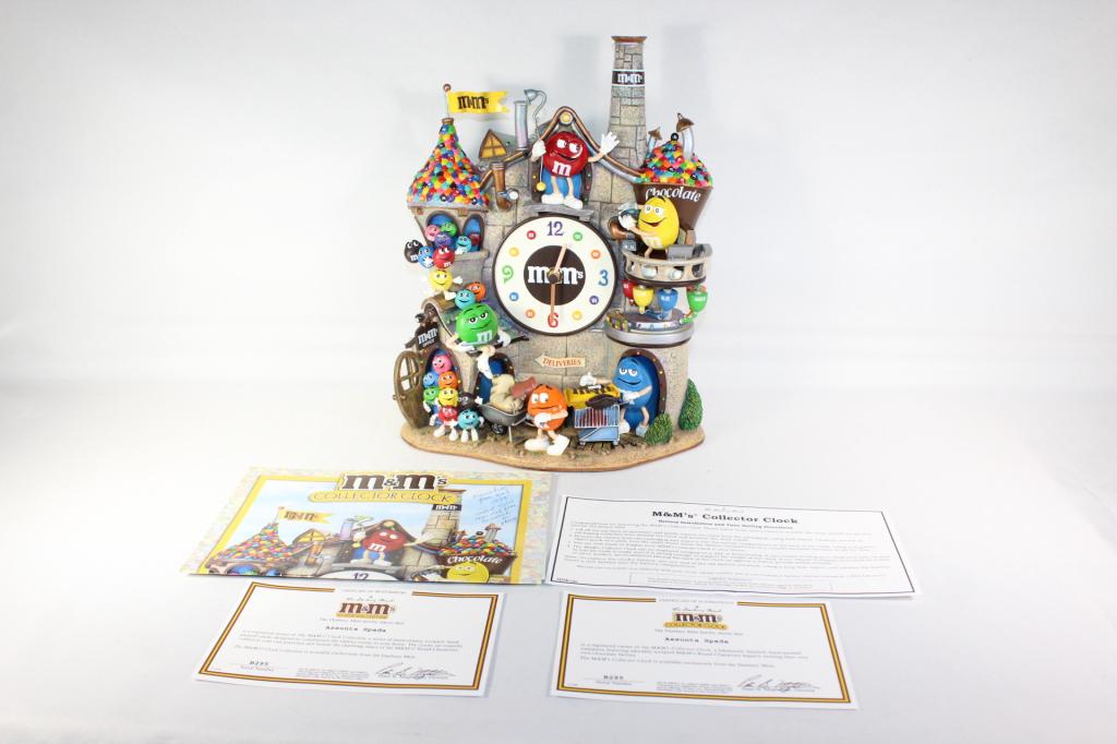 M&M's Collector Clock - Danbury Mint (1 of 4)