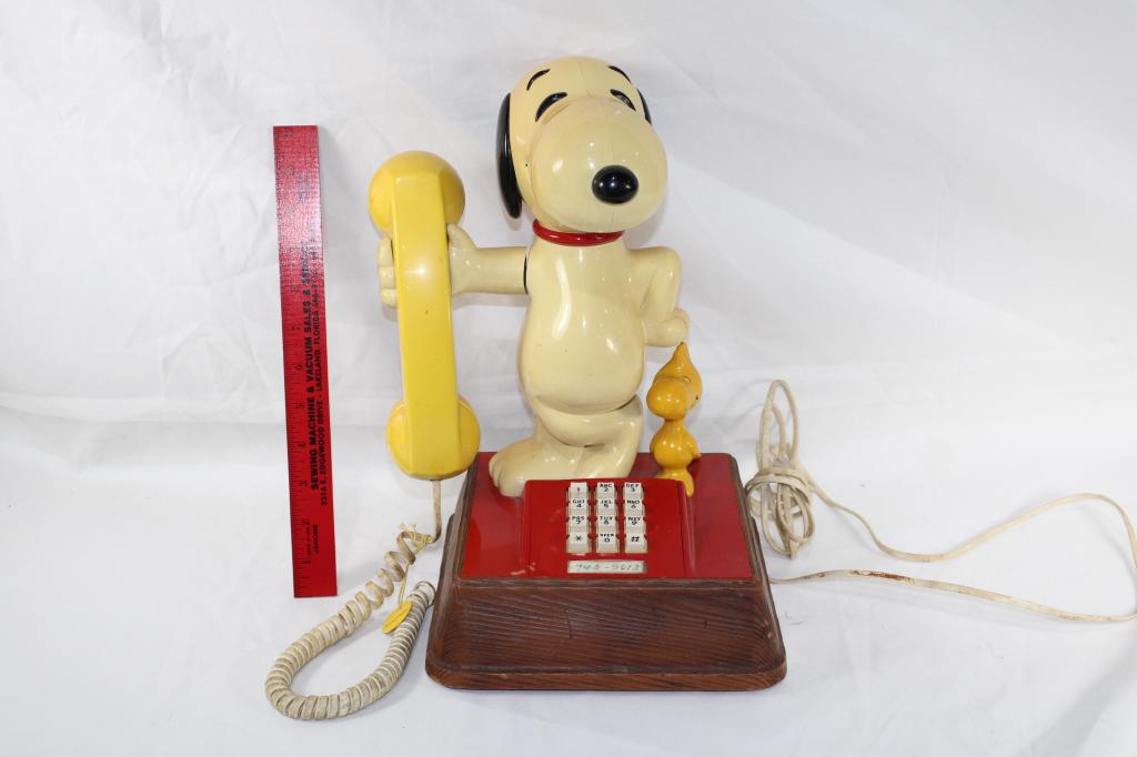 VTG Snoopy - Peanuts Telephone: good as pictured