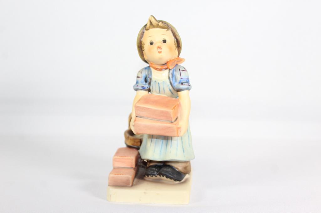 Hummel - The Builder #305 (1 of 4)