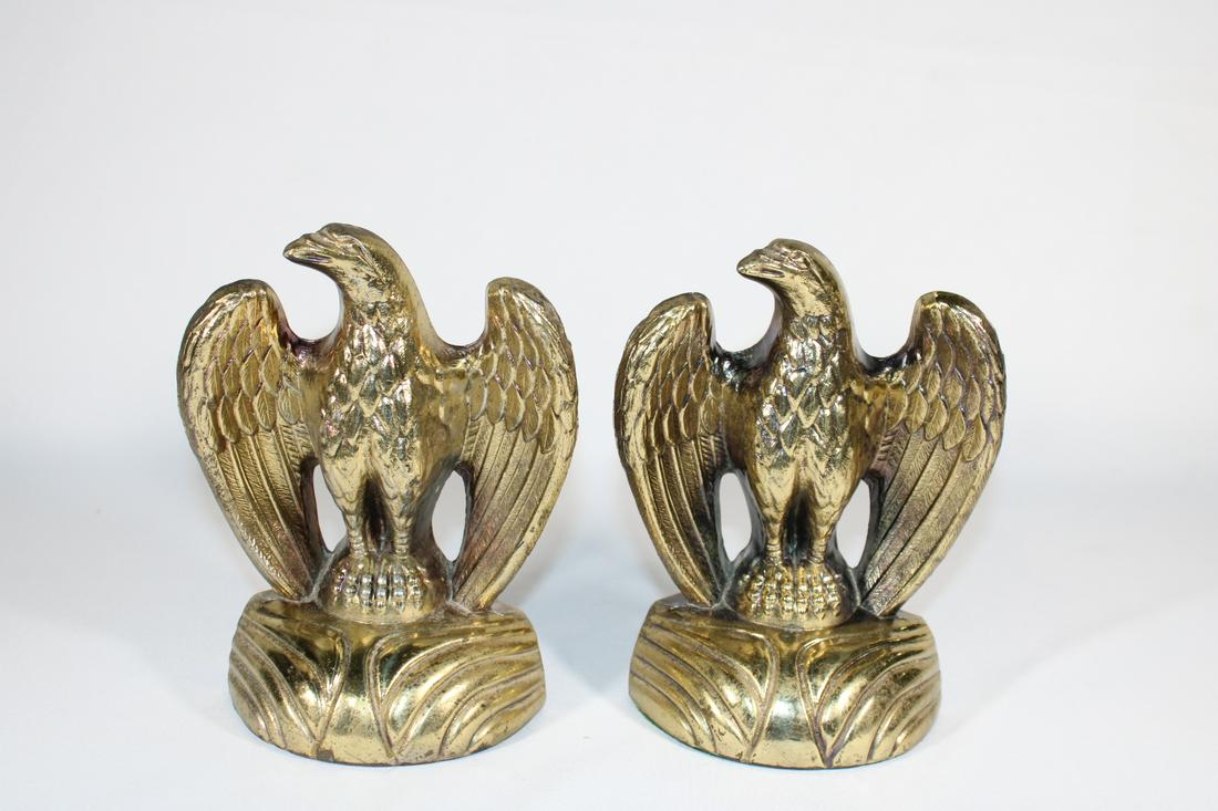 Pair of Metal Eagle Decorative Bookends: measures about 7 1/2 inches tall