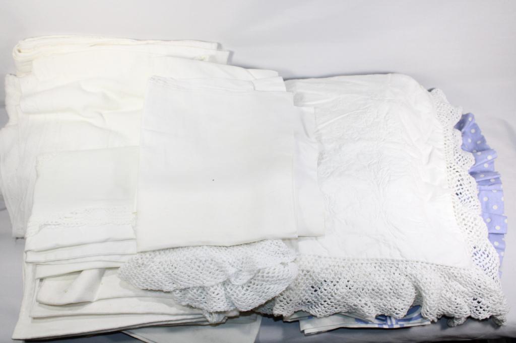 Large Lot Linens: Table Cloths, Throws?, etc. white and white w/ blue