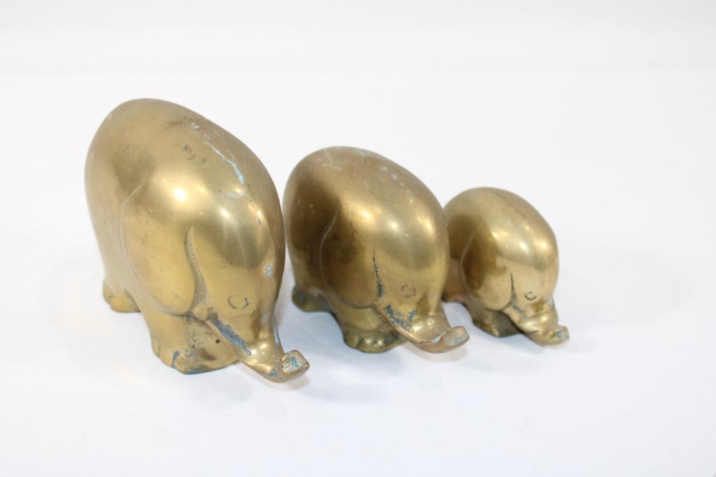 Trio of Brass Elephant Figurines: good overall as pictured