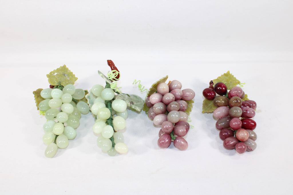 Grapes - Jade, Jadite, Alabaster etc.: good overall condition as pictured