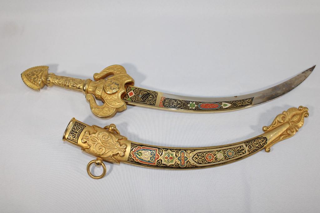 Curved Blade Sheathed Dagger - Toledo Spain: good overall condition as pictured, handle is a little loose