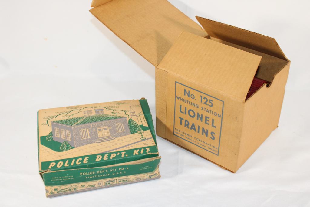 Lionel Police Dept kit & No. 125 Whistling Station: good as pictured