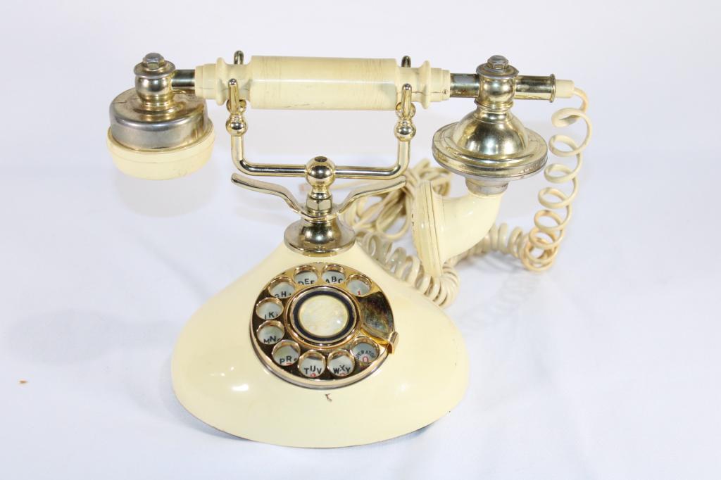 VTG Webcor Rotary Dial Desk Telephone (1 of 3)