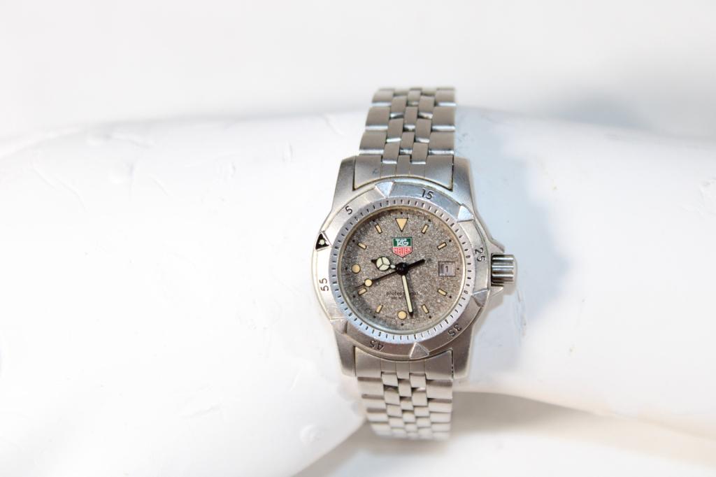 Tag Heuer Granite Dial Women's Professional: good overall as pictured, needs battery