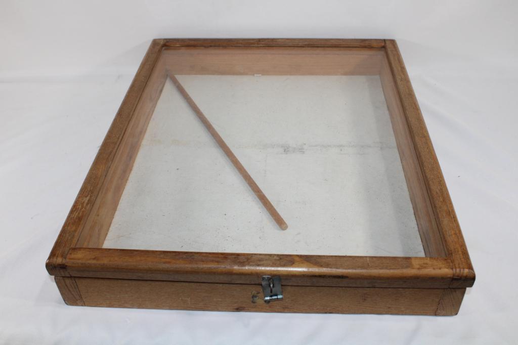 Wood and PlexiGlass Display Case (1 of 2)