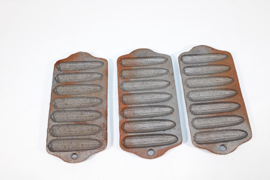 Lot of 3 Small Cast Iron Corn Stick Pans (1 of 2)