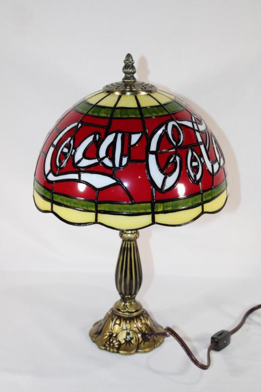 Coca-Cola Stained Glass Style Table Lamp (1 of 3)