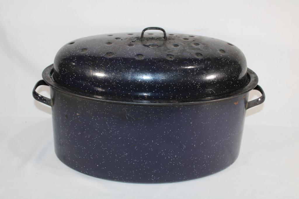 Large Granite Ware Roasting Pan (1 of 3)