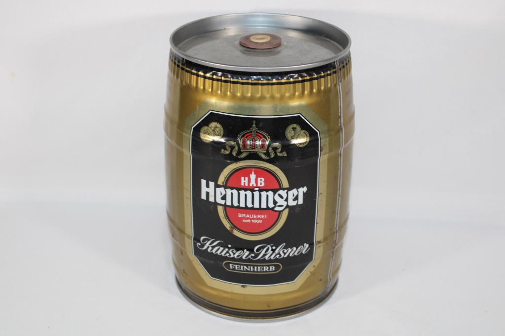 HB Henninger 5 Liter Mini Beer Keg (1 of 2)