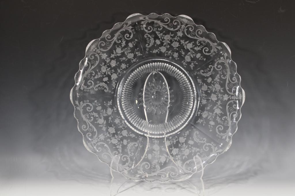 Vintage Cambridge Rosepoint 14 Inch Chop Plate (1 of 3)