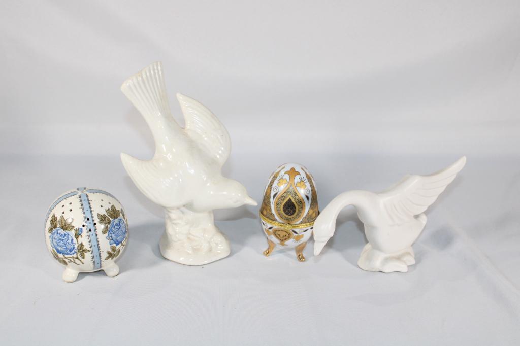 Lot of Porcelain and Ceramic Decor Items Birds (1 of 3)