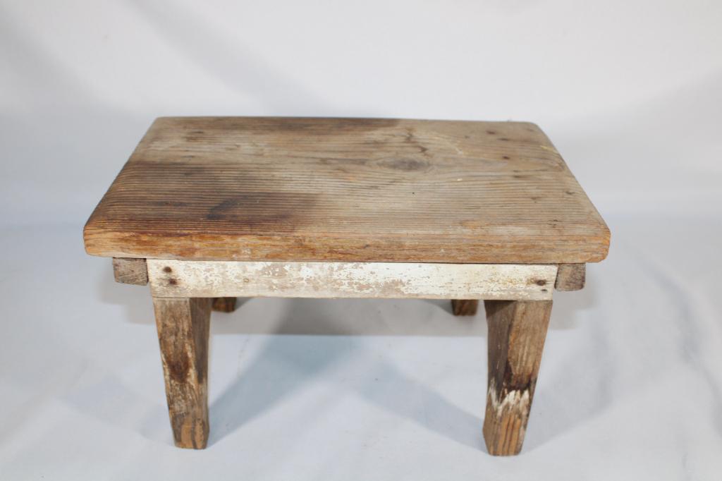 Primitive Wood Hand Made Milking Stool (1 of 3)
