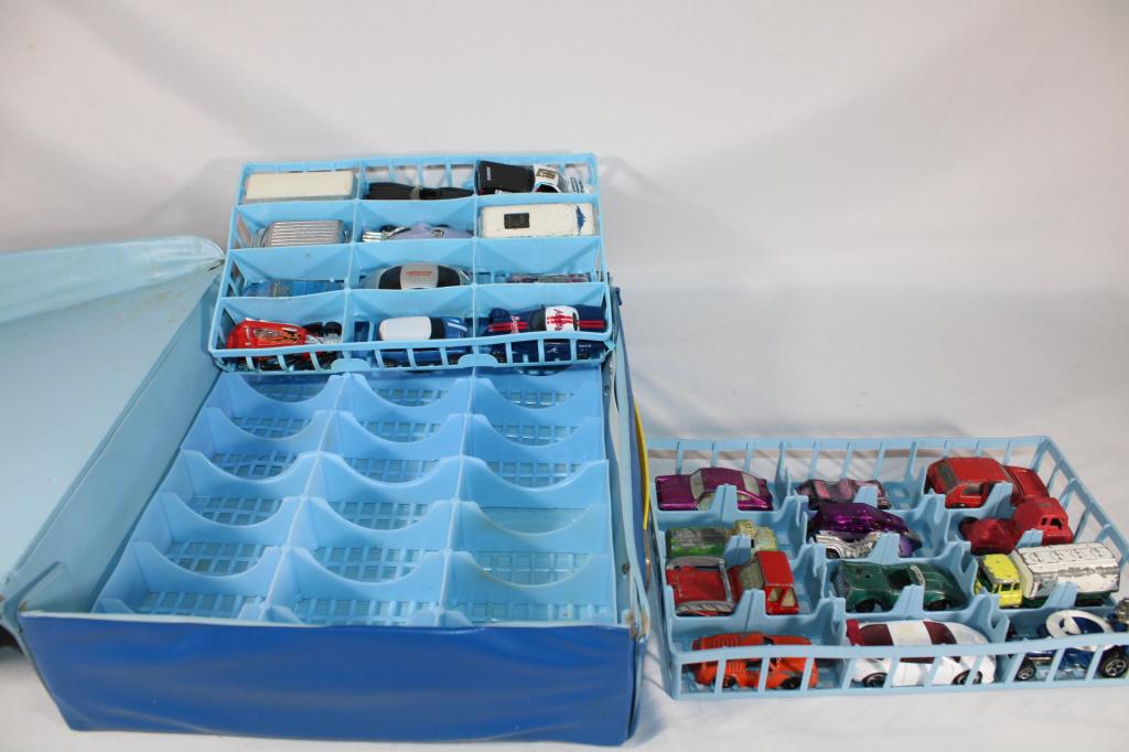 Lot of Vintage Diecast Cars in Matchbox Case: Good overall as pictured.