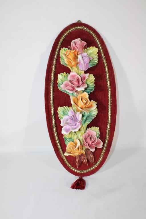 Capodimonte Porcelain Wall Mount Flower: Measures about 17 inches long; *Please view photos closely to see any imperfections.