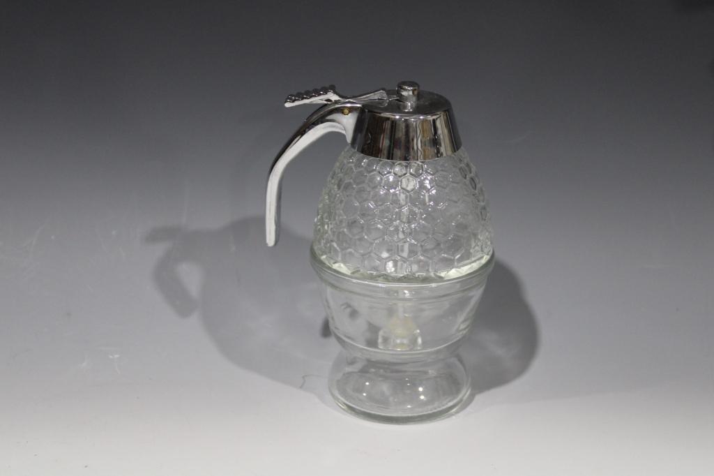 Vintage Honeycomb Syrup Glass Dispenser: good overall as pictured