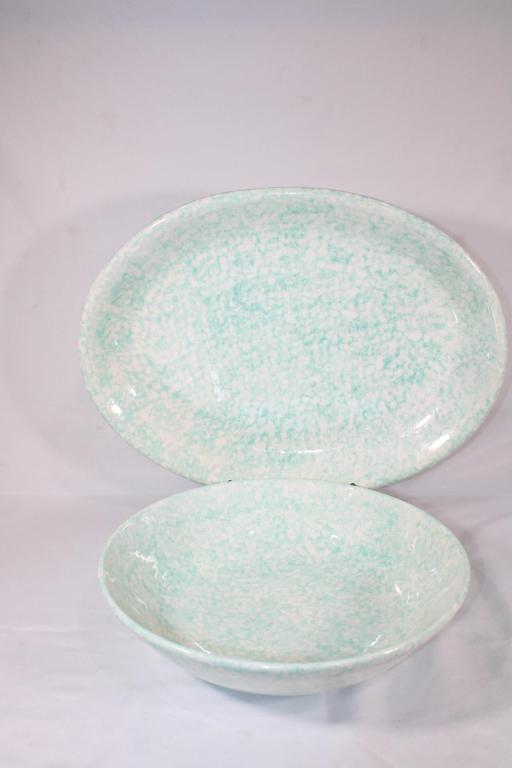 Pair of Large Roma,Italy Spongeware Serving Dishes (1 of 3)