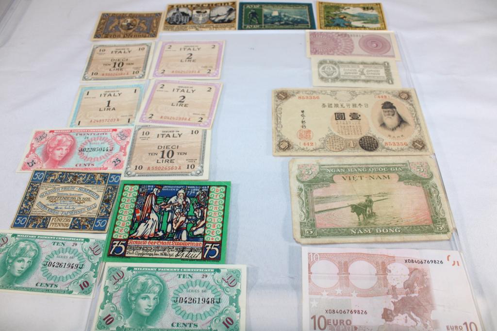 Mixed Lot of Foreign Currency (1 of 10)