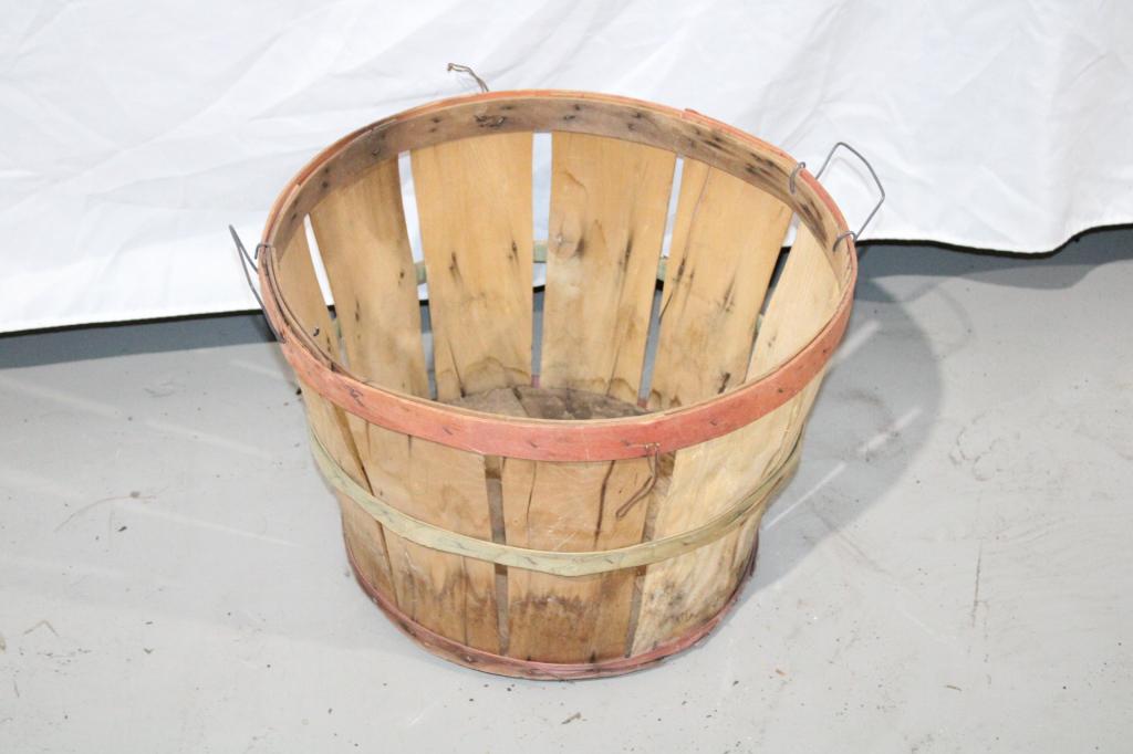 Vintage Pink/Green Trimeed Apple Basket: measures about 13 inches tall by 17 inches diameter