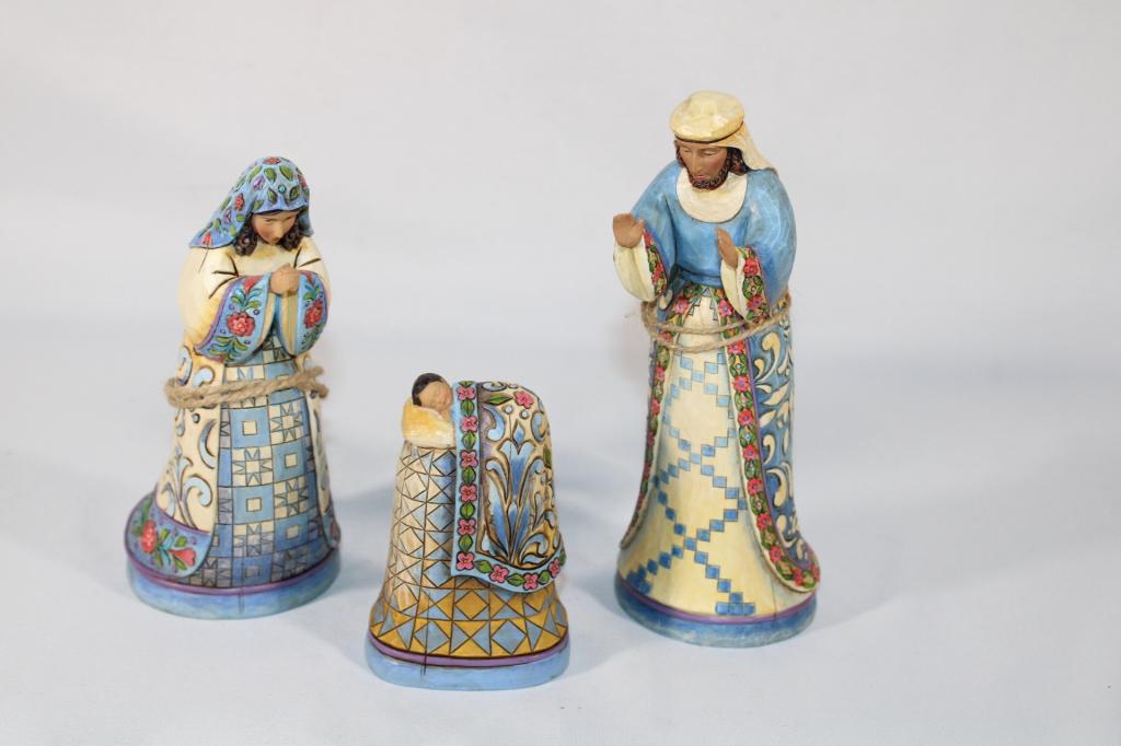 Jim Shore - A Saviour is Born - Trio of Figurines: measures about 8 inches tall