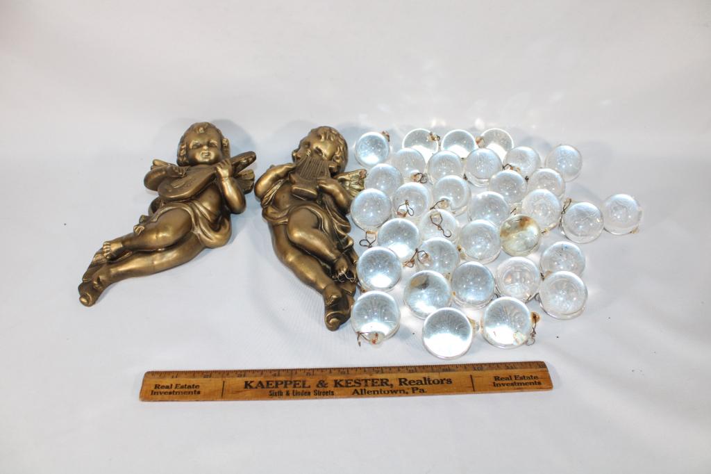 Lot of Lucite Graptes (loose) Pair of Cupids: good overall as pictured