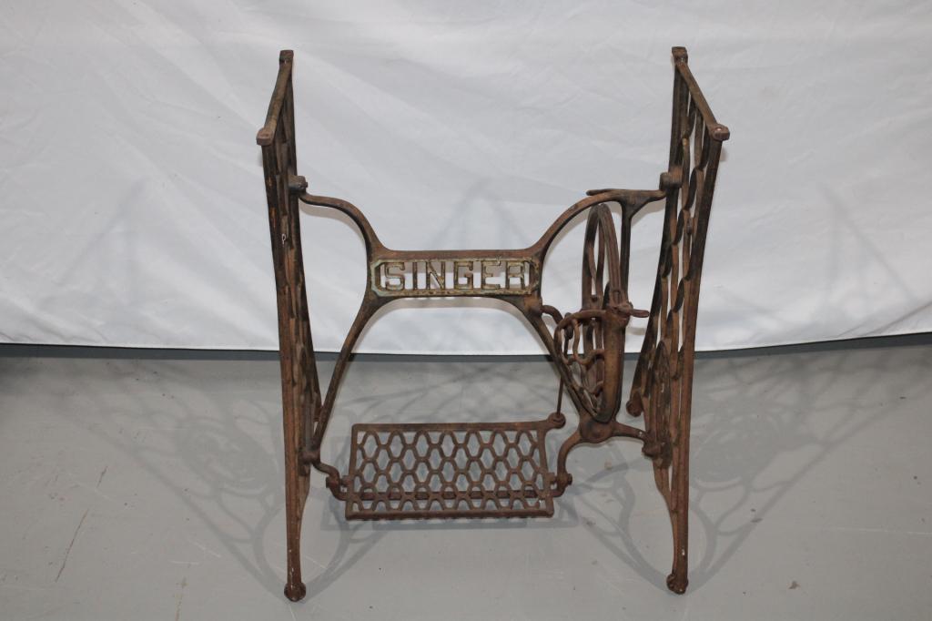 Antique Cast Iron Singer Sewing Machine Base Apr 01, 2023 Auctions