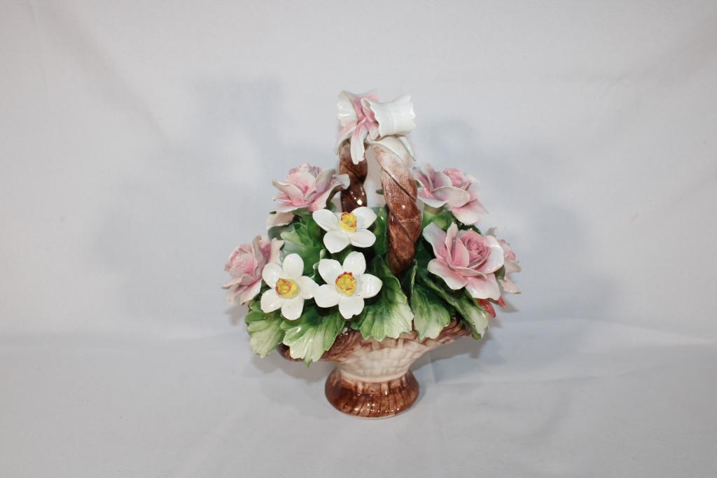 Capodimonte Porcelain Flowers in Basket (1 of 6)