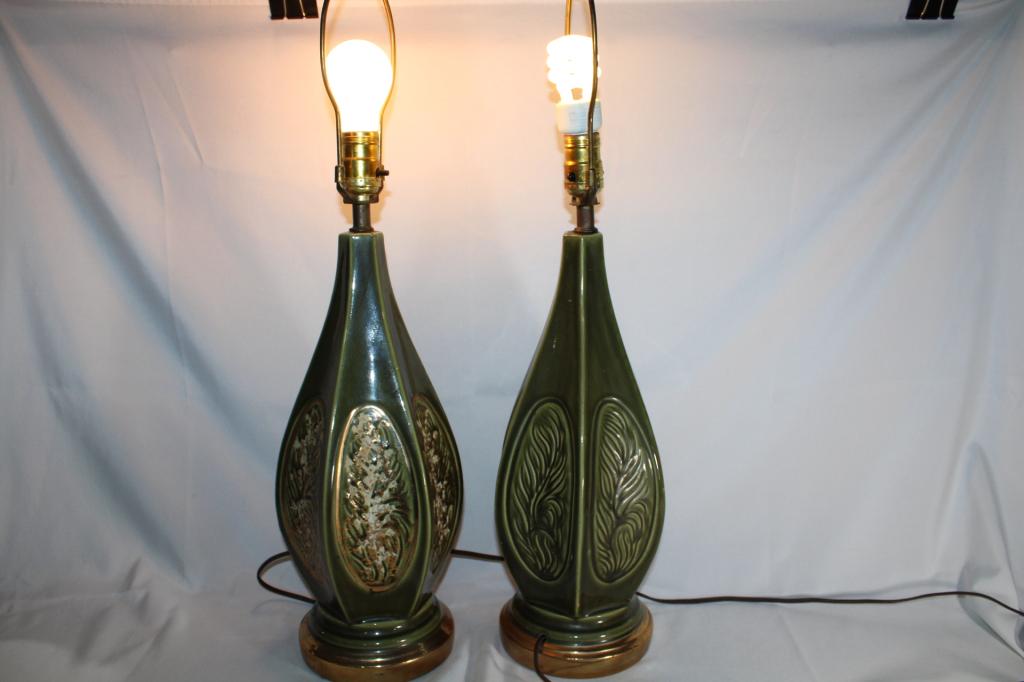 Pair of Mid Century Green and Gold Ceramic Lamps: Good overall as pictured.
