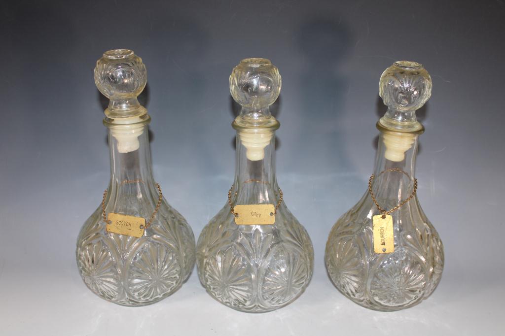 Lot of 3 Liquor Decanters with Bottle Tags (1 of 3)