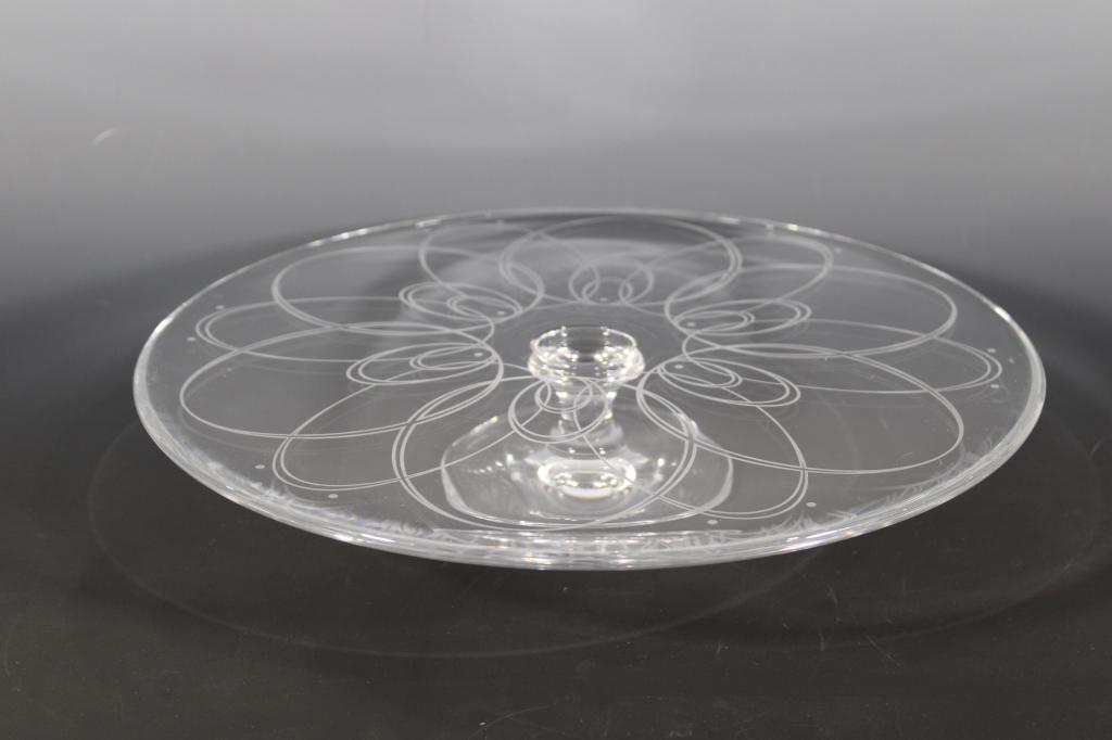 Waterford Crystal Etched Pedestal Cake Stand (1 of 3)