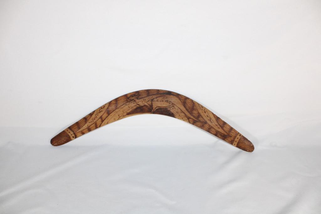 Mangrove Timber Aboriginal Australian Boomerang (1 of 5)