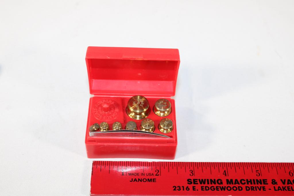 Ohaus Scale Corp Brass Weights in Case (1 of 2)