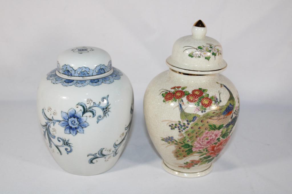 Lot of 2 Andrea by Sadek Ginger Jars (1 of 3)