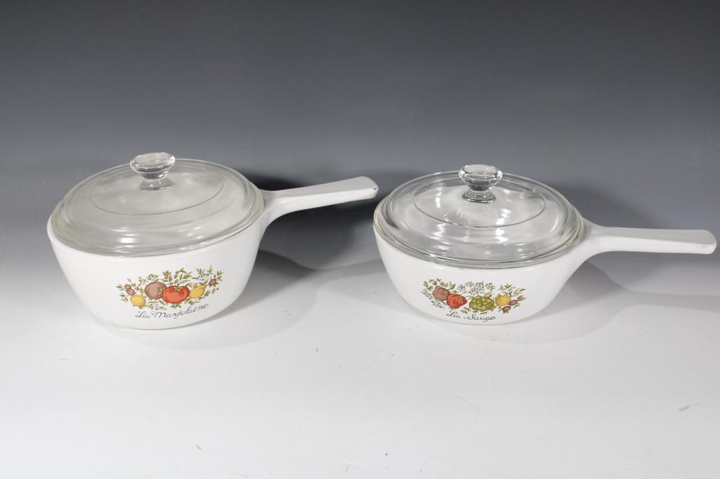 Corning Ware 1 Pint and 1.5 Pint Dishes w/ Lids: Good overall as pictured.