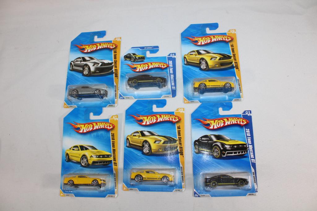 Lot of Hot Wheels 2010 Ford Mustang GT (1 of 2)