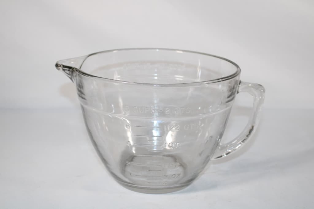 Anchor Hocking 8 Cup Glass Measuring Cup (1 of 3)