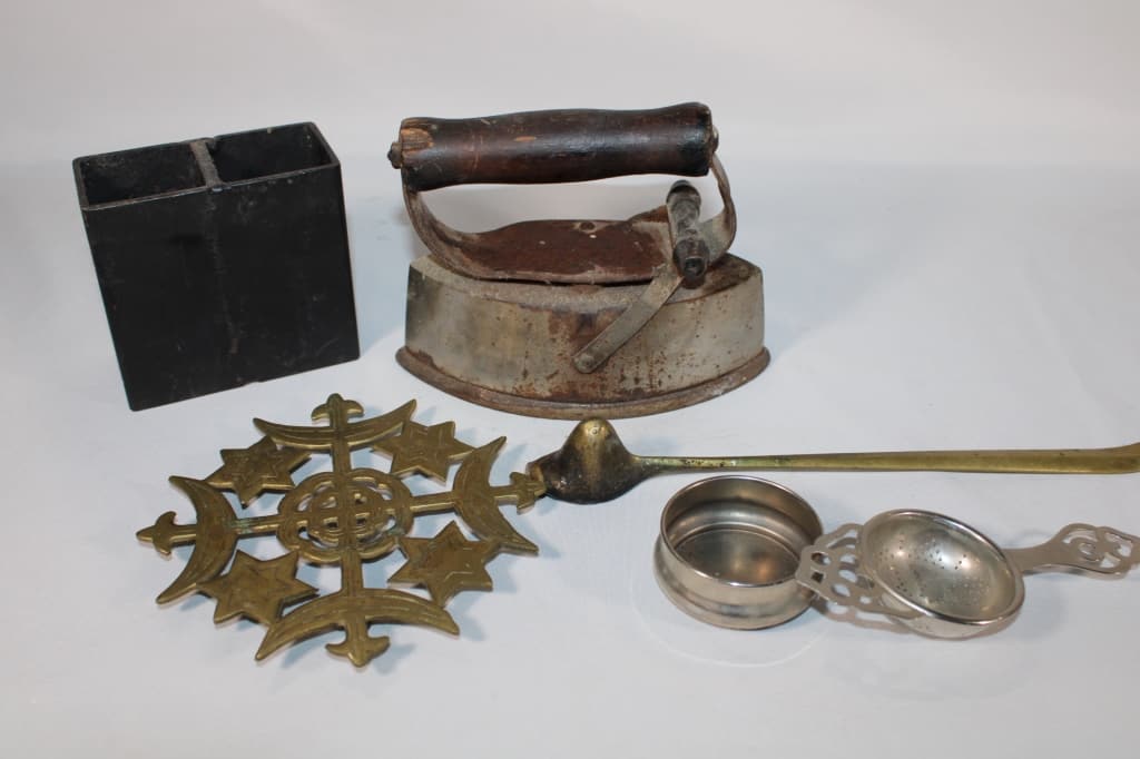 Misc Lot Sad Iron Candle Snuffer Trivet More (1 of 4)